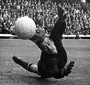 লেভ ইয়াসিন