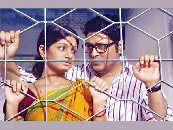 বৃহন্নলা ছবির দৃশ্যে সোহানা সাবা ও ফেরদৌস