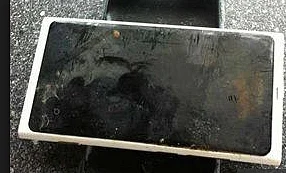 লুমিয়া ৮০০