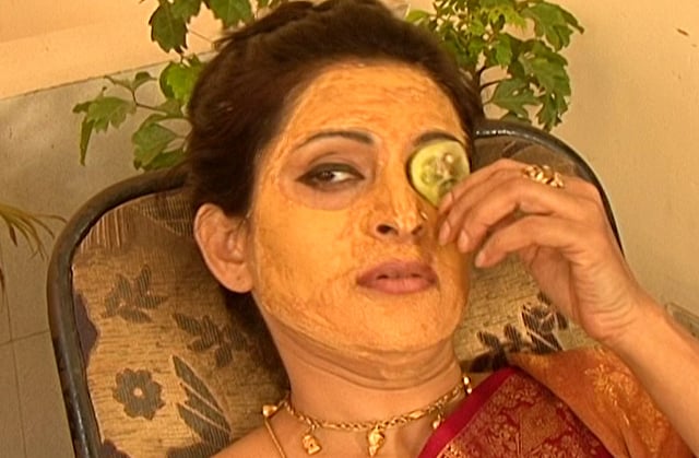 ‘আগুন খেলা’ নাটকের দৃশ্য