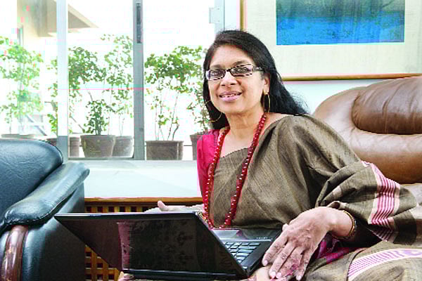 সারা যাকের