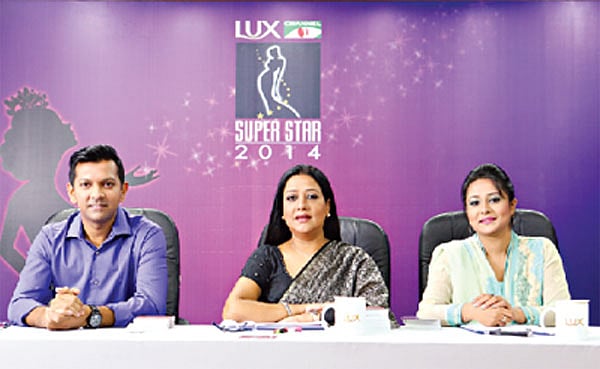 তাহসান, সুবর্ণা মুস্তাফা ও অপি করিম