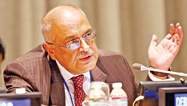 দেবপ্রিয় ভট্টাচার্য। ফাইল ছবি