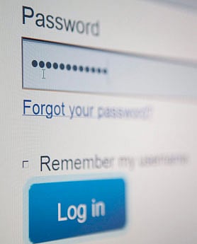 অ্যাকাউন্ট সুরক্ষায় জটিল পাসওয়ার্ড ব্যবহার করা উচিত