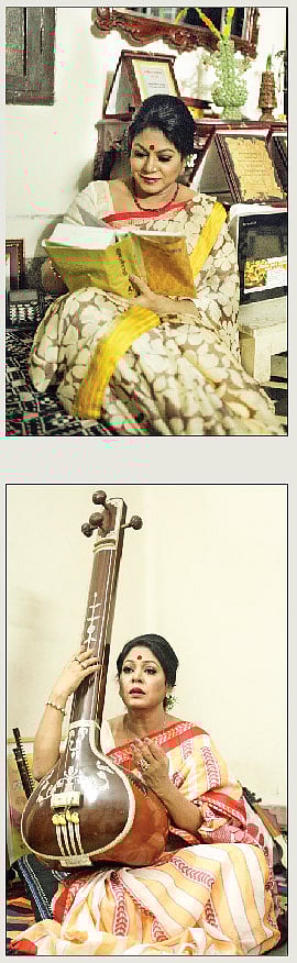 পঅবসর মানেই নজরুলের গান-বিষয়ক বই পড়া,্ রতিদিন রেয়াজ করেন