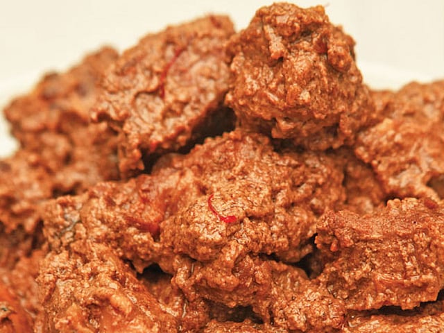 আমন্ড মালাই মাংস