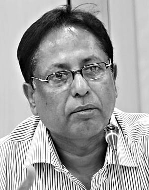 আকবর হোসেন