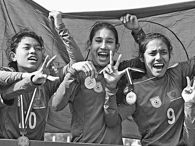 নেপালে অনূর্ধ্ব–১৪ এএফসি কাপে আঞ্চলিক চ্যাম্পিয়ন বাংলাদেশের মেয়েরা