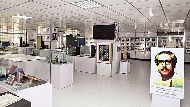 বিটিভি ভবনের এই ঘরটিই এখন টেলিভিশন জাদুঘর। ছবি: খালেদ সরকার