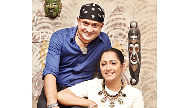 এস আই টুটুল ও তানিয়া আহমেদ