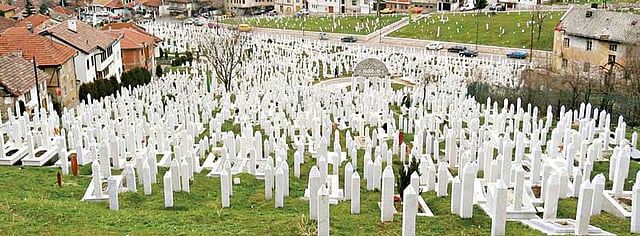 বসনীয় গণহত্যায় নিহতদের সমাধি