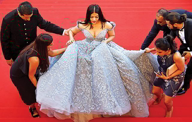 কানের লালগালিচায় ঐশ্বরিয়া রাই বচ্চন