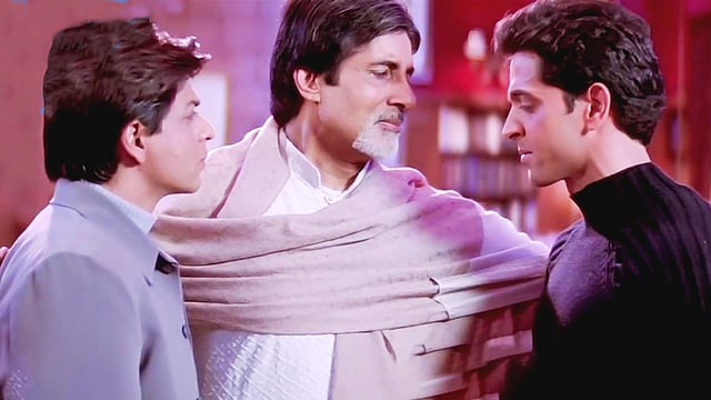 কভি খুশি কভি গম ছবিতে শাহরুখ খান ও হৃত্বিক রোশনের সঙ্গে।