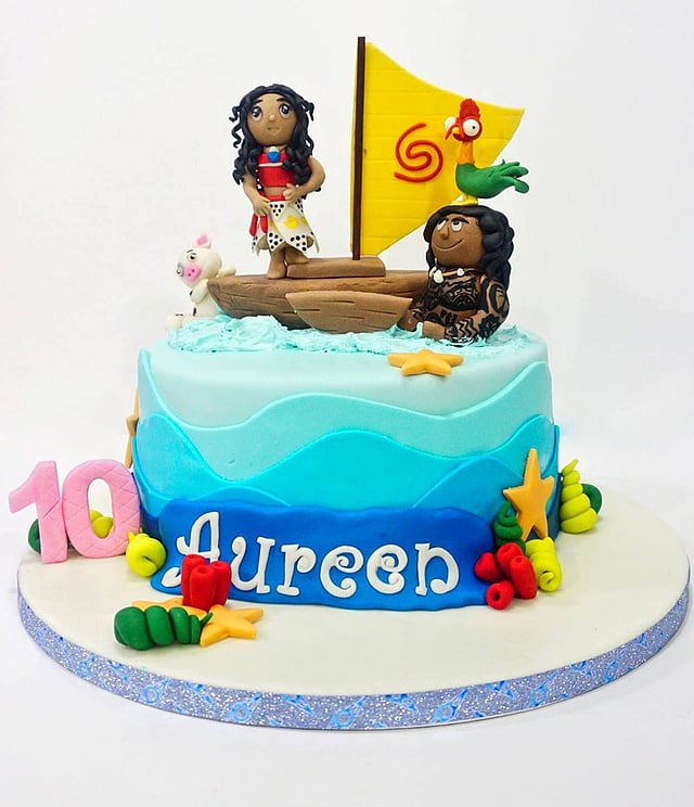 পছন্দ অনুযায়ী বিভিন্ন কার্টুন চরিত্রও বানিয়ে দেবে অনলাইনের কেকের শপগুলো। ছবি: ‘পুনিজ কিচেন’-এর ফেসবুক থেকে নেওয়া।