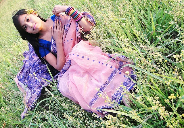 লেখিকা
