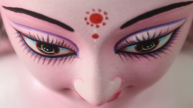 পূজামণ্ডপে যাওয়ার জন্য তৈরি সরস্বতী।