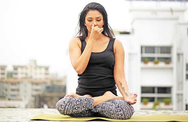 নিয়ম মেনে যোগব্যায়াম করুন