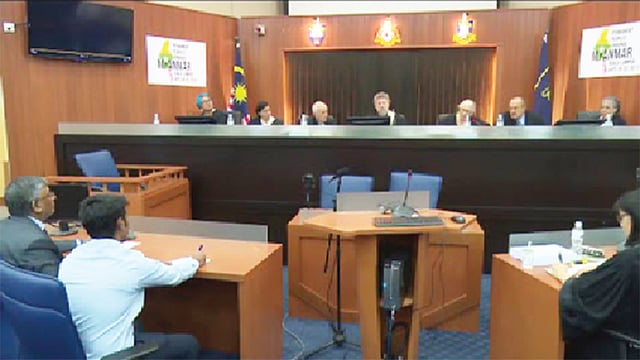 গণ–আদালত বসেছিল কুয়ালালামপুরের মালয় বিশ্ববিদ্যালয়ের আইন অনুষদে। ছবি: লেখক