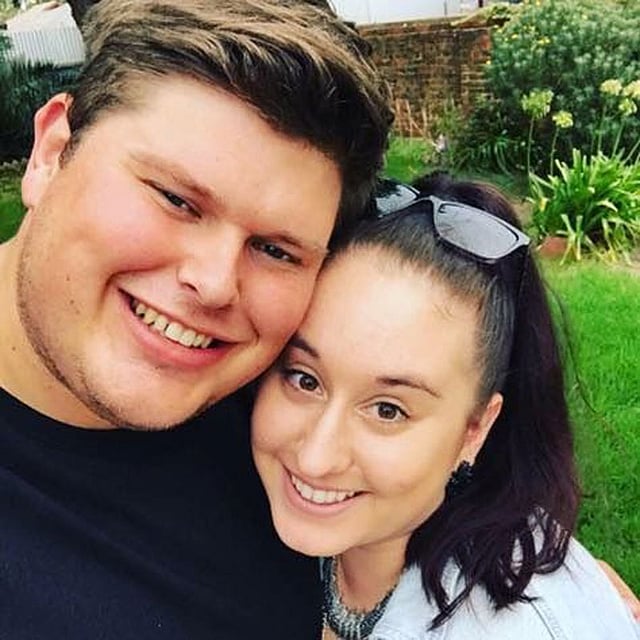 মদ ছাড়ার পর জীবনসঙ্গী লিডিয়াকে নিয়ে সুখের সময় কাটছে ডিকক্সের। ছবি: মেইল অনলাইন