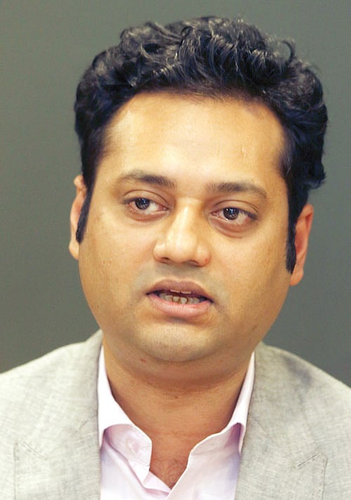 অনির্বাণ ভৌমিক