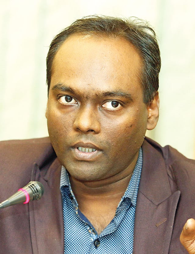 মুরশীদ আকতার