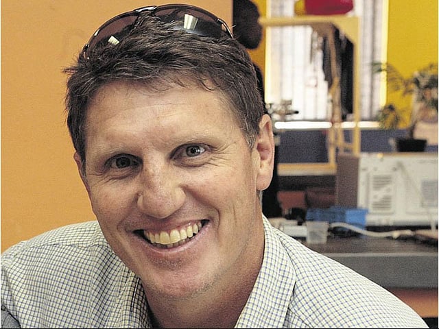 অস্ট্রেলিয়া কিছু একটা করতে পারে, তা আগেই অনুমান করেছিলেন ফানি ডি ভিলিয়ার্স