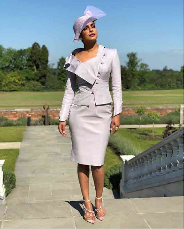 রাজকীয় বিয়ের অনুষ্ঠানে প্রিয়াঙ্কা চোপড়া