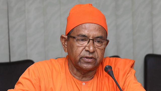 স্বামী ধ্রুবেশানন্দ