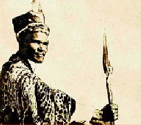 নেলসন ম্যান্ডেলাকে স্বপ্ন দেখিয়েছিলেন যে কবি, ক্রুনি এমখাওয়ি