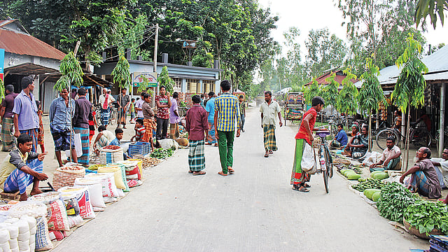 দাসিয়ার ছড়ার হাট। গত সপ্তাহের ছবি
