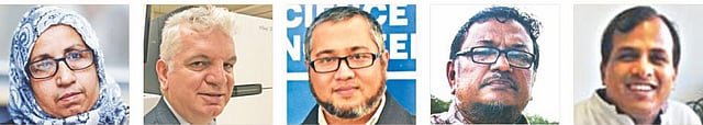 ঢাকা বিশ্ববিদ্যালয়ের প্রাণ রসায়ন ও অণুপ্রাণ বিজ্ঞান বিভাগের অধ্যাপক হাসিনা খানসহ গবেষক দলের অন্য সদস্যরা। ছবি: ডেইলি স্টারের সৌজন্যে