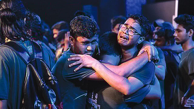 বিদায়ের কান্না