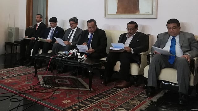 প্রধানমন্ত্রীর সৌদি আরব সফর সম্পর্কে সাংবাদিকদের অবহিত করেন পররাষ্ট্রমন্ত্রী। ছবি: প্রথম আলো