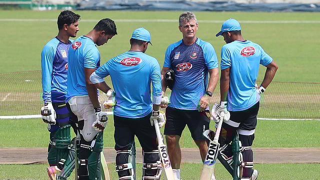 ক্রিকেটে সাফল্য পেতে মানসিক দৃঢ়তার প্রয়োজন। ছবি: প্রথম আলো