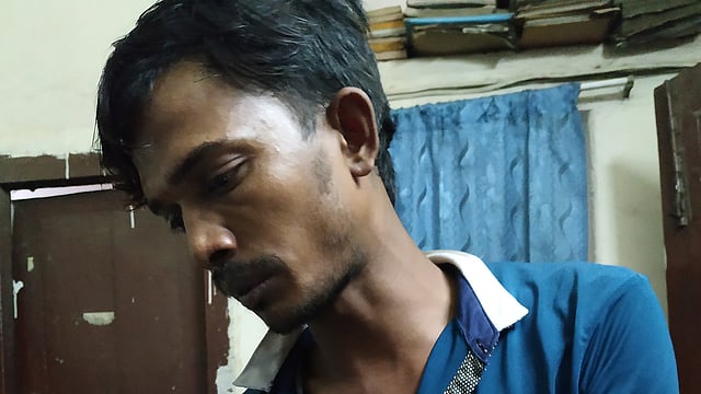 আটক বাস চালক