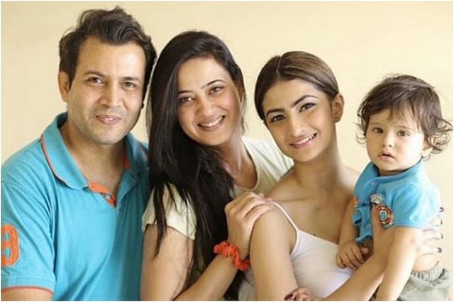 অভিনব কোহলি, শ্বেতা তিওয়ারি, পলক ও রেয়ানশ