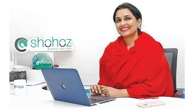 প্রযুক্তি ঘিরেই মালিহার প্রতিদিনের কাজ