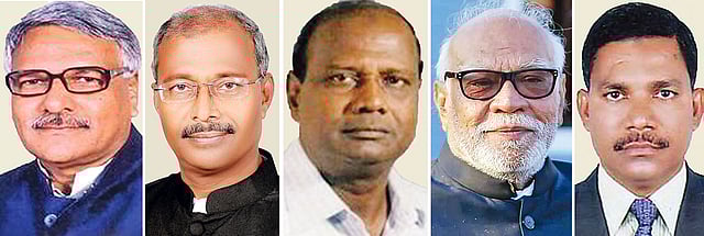 শামসুল হক টুকু,আহম্মেদ ফিরোজ কবির,মকবুল হোসেন,শামসুর রহমান শরিফ,গোলাম ফারুক