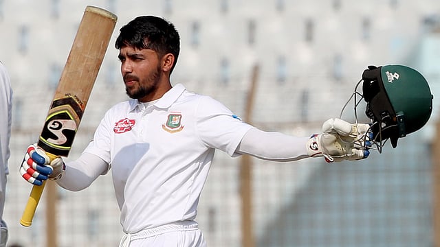 অসাধারণ এক বছর গেল মুমিনুলের। ছবি: প্রথম আলো
