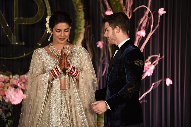 দিল্লিতে রিসেপশন অনুষ্ঠানে প্রিয়াঙ্কা চোপড়া ও নিক জোনাস