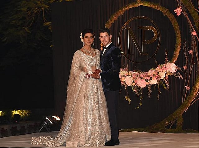 দিল্লিতে রিসেপশন অনুষ্ঠানে প্রিয়াঙ্কা চোপড়া ও নিক জোনাস