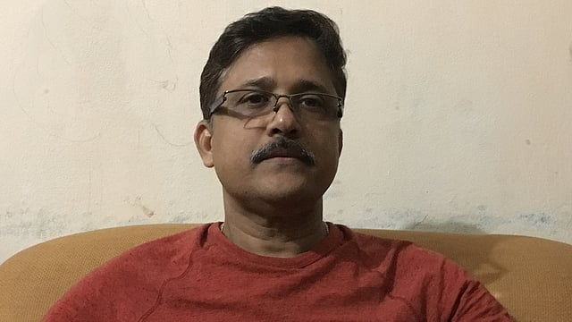 পেট্রলবোমা হামলা মামলায় ২৯ নভেম্বর থেকে কারাগারে ছিলেন একাদশ সংসদ নির্বাচনে মাগুরা-১ আসনের বিএনপির প্রার্থী মনোয়ার হোসেন খান। ছবি: প্রথম আলো