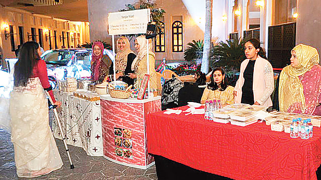 বাংলাদেশ উৎসবের উদ্বোধনী অনুষ্ঠানে দেশি–বিদেশি অতিথিরা