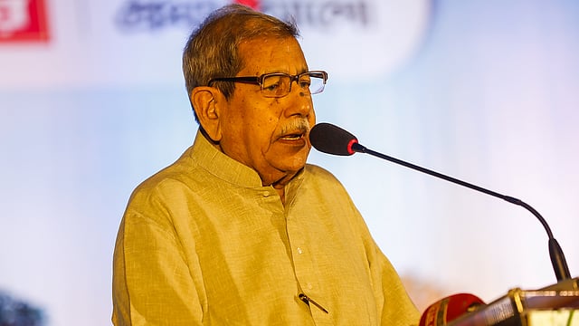 অনুষ্ঠানে বক্তব্য দেন জাতীয় অধ্যাপক ড. আনিসুজ্জামান । ছবি: দীপু মালাকার