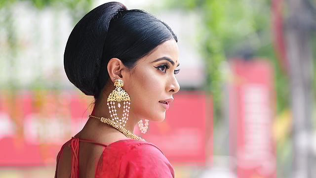 নানা ধাঁচে চুল সাজানোর রীতি শুধু এই সময়েরই নয়, বরং প্রাচীনকাল থেকেই চলে আসছে