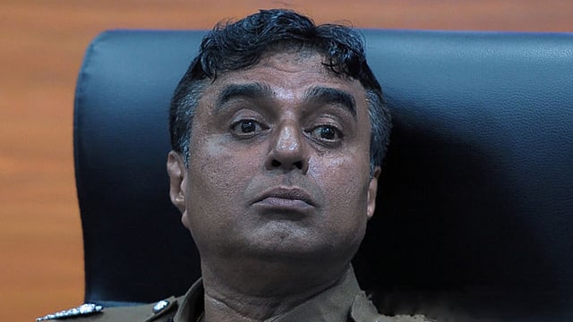 শ্রীলঙ্কার পুলিশ প্রধান পুজুথ জয়াসুন্দরা। ছবি: এএফপি