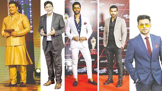 ছবি : নকশা