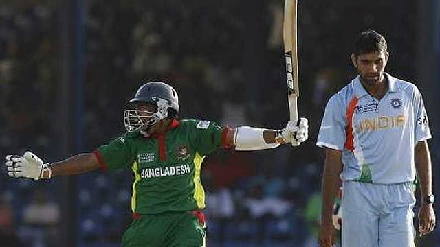 মুশফিক শেষ পর্যন্ত থেকে এনে দিয়েছিলেন ভারতের বিপক্ষে জয়। ছবি: টুইটার