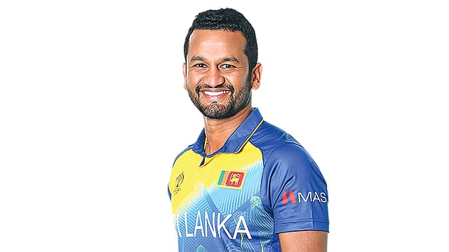 দিমুথ করুনারত্নে