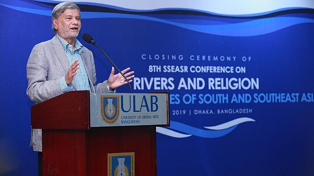 (ইউল্যাব) আয়োজিত অষ্টম এসএসইএএসআর আন্তর্জাতিক সম্মেলনে বক্তব্য দিচ্ছেন পরিকল্পনামন্ত্রী এম এ মান্নান। ধানমন্ডি, ঢাকা, ১৫ জুন। ছবি: সংগৃহীত